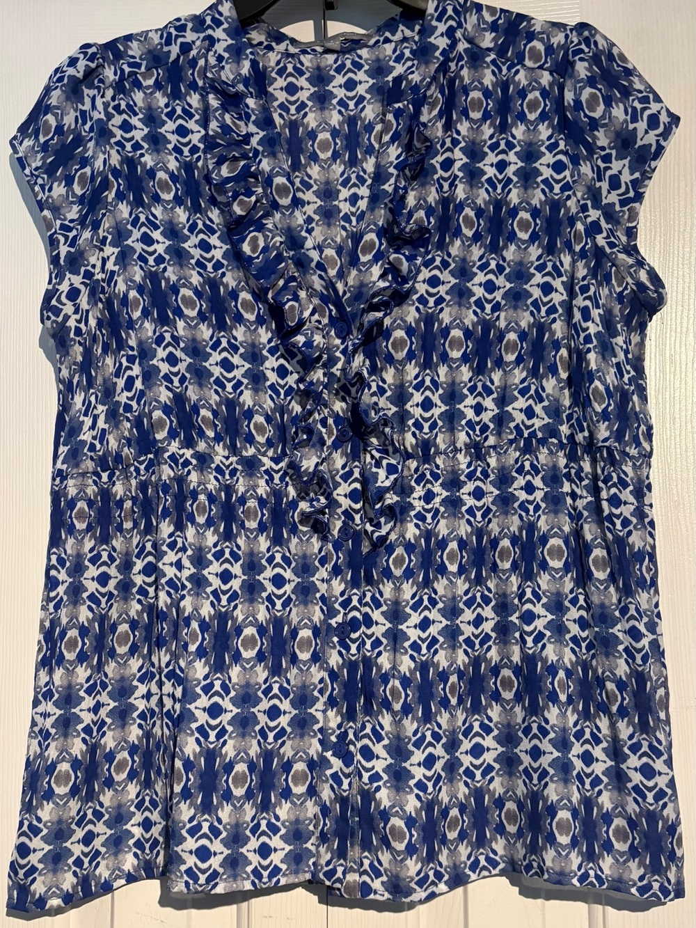 NY Collection Blue and White Ruffle V-Neck Blouse